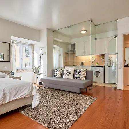 Salgadeiras - Bairro Alto *