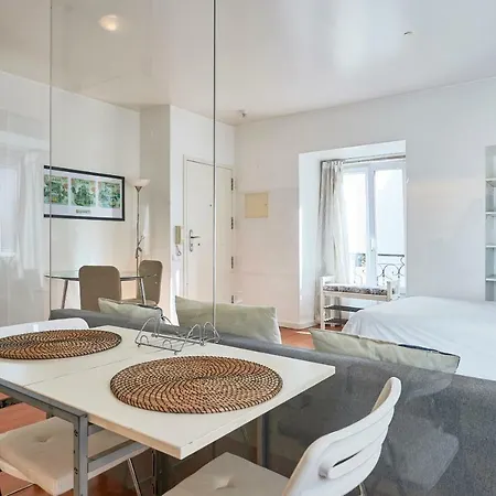 Salgadeiras - Bairro Alto * Lisboa