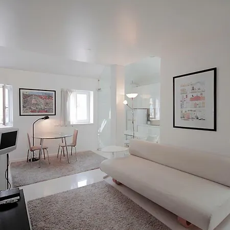 Apartment Salgadeiras - Bairro Alto *