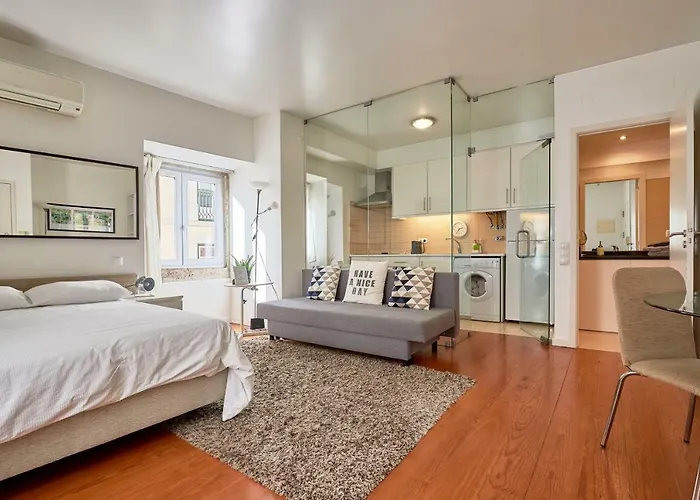 Salgadeiras - Bairro Alto *