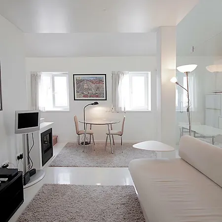 Salgadeiras - Bairro Alto *