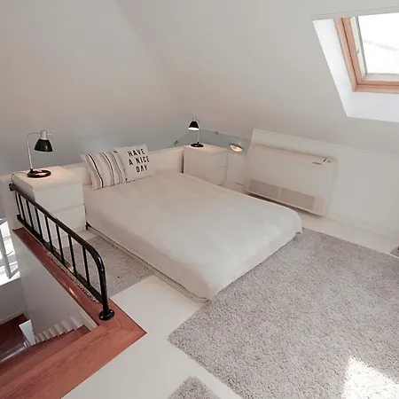 Salgadeiras - Bairro Alto アパート *